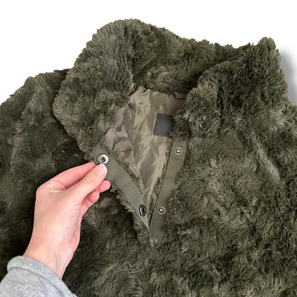 Vero Moda VMcurl Faux Fur Jacket Women’s Small Olive Green Plush Short Coat - Picture 9 of 14